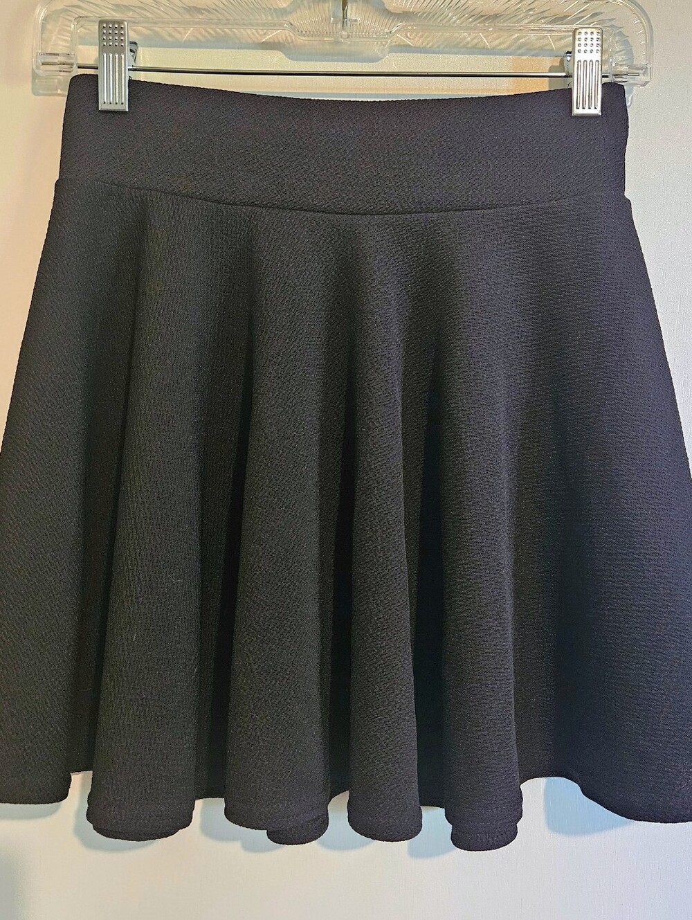 NWT Urban Coco Girls Large Black Textured A-Line Mini Skirt